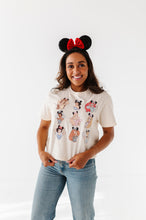 Load image into Gallery viewer, PRINCESSES CROPPED | CREAM ADULT TEE