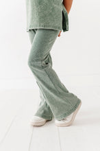 Load image into Gallery viewer, OLIVE | Vintage FLARE Set