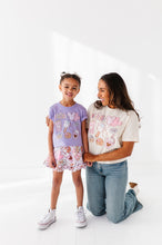 Load image into Gallery viewer, MAGICAL SNACKS CROPPED | CREAM ADULT TEE
