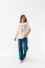 Load image into Gallery viewer, PRINCESS | CREAM ADULT TEE
