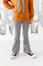Load image into Gallery viewer, Striped Bow | SIDE-SPLIT SWEATSHIRT