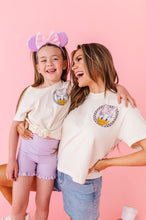 Load image into Gallery viewer, Daisy Circle | KIDS CREAM TEE