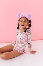 Load image into Gallery viewer, Summer Minnie | ONE-PIECE Rashguard