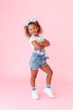 Load image into Gallery viewer, Stitch + Scrump | KIDS CREAM TEE