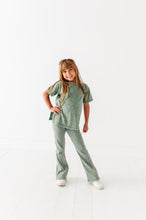 Load image into Gallery viewer, OLIVE | Vintage FLARE Set