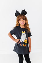 Load image into Gallery viewer, Minnie Ghost | KIDS CHARCOAL TEE