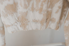 Load image into Gallery viewer, TIE-DYE ‘MAMA’ | CROPPED HOODIE