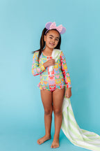 Pop Art Minnie | ONE-PIECE Rashguard Suit