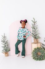 Load image into Gallery viewer, Evergreen Dottie | FLARES