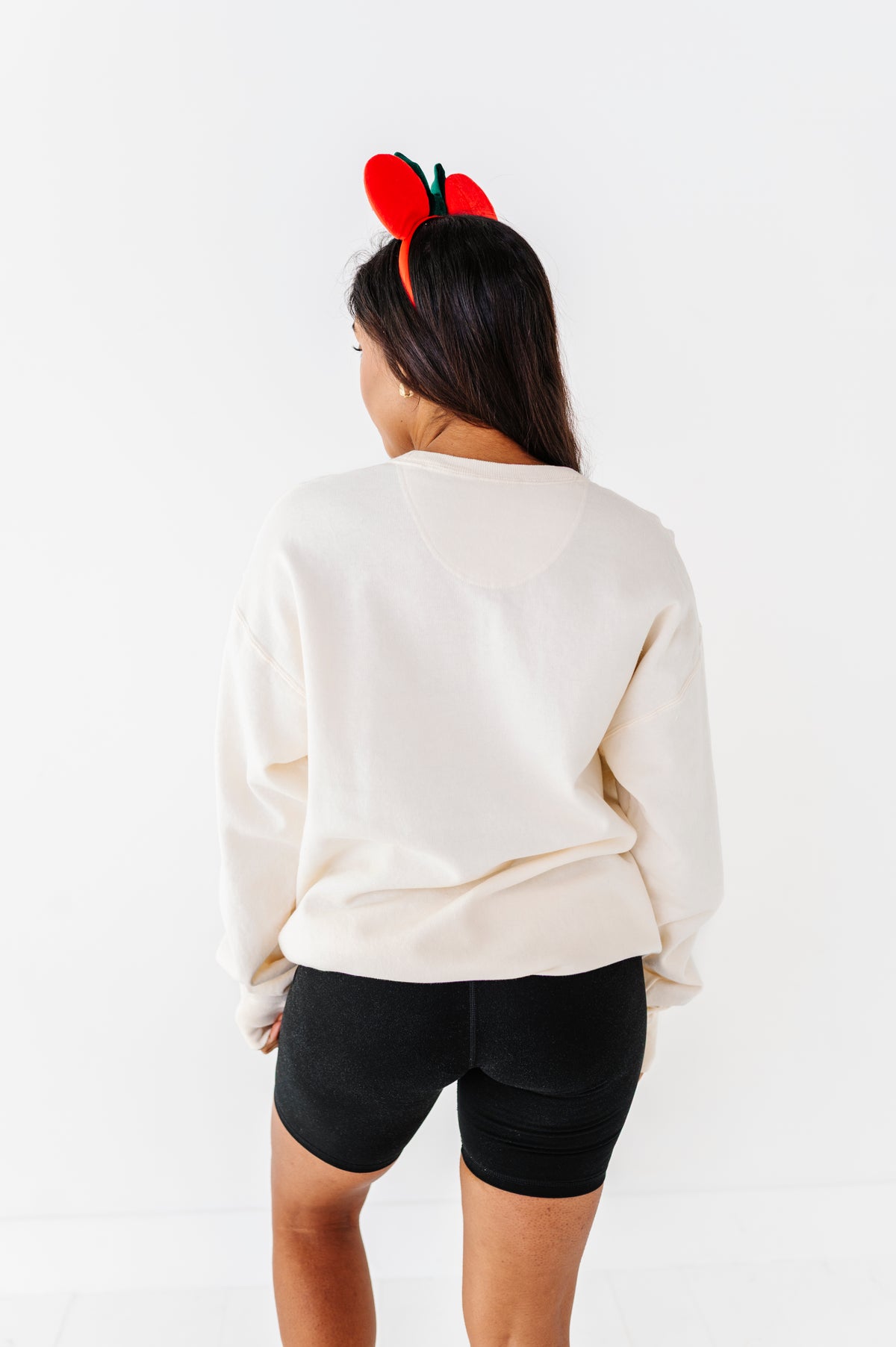 Mickey Bow Frame | CREAM Adult Sweatshirt
