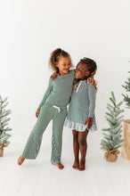 Load image into Gallery viewer, Green Stripes | NIGHTGOWN