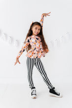 Load image into Gallery viewer, Midnight Stripes | SLIM Leggings