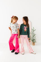Load image into Gallery viewer, Girly Wreath | Scoop Back TEE
