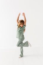 Load image into Gallery viewer, OLIVE | Vintage FLARE Set