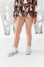 Load image into Gallery viewer, Rust Striped | (SLIM) LEGGING