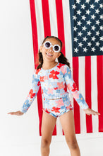 Load image into Gallery viewer, Freedom Floral | 1/4th Rashguard TWO-PIECE