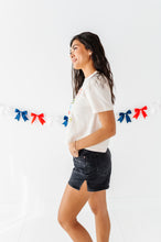 Load image into Gallery viewer, Floral USA | ADULT tees (*CROP + FULL LENGTH HERE)