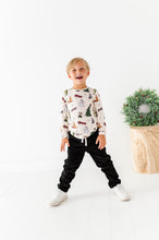 Load image into Gallery viewer, Retro Grinch | Bamboo Long Sleeve Shirt