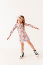 Load image into Gallery viewer, Smiley | RIBBED HOODIE DRESS