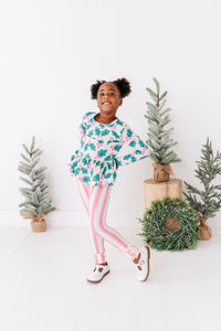 Pink Candy Cane Stripe | SLIM LEGGINGS