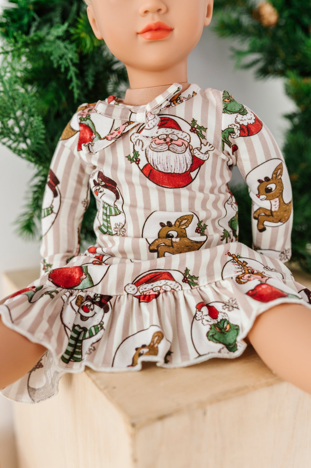 Classic Characters | 18" DOLL DRESS
