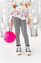 Load image into Gallery viewer, Espresso Striped | (SLIM) LEGGING