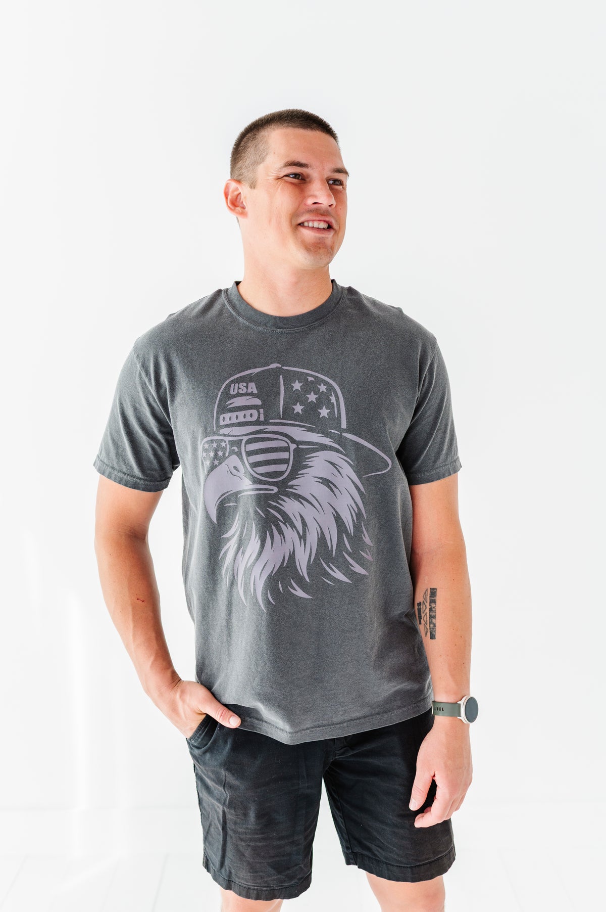 Monochrome Eagle | ADULT TEE