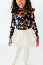 Load image into Gallery viewer, CREAM | Tutu Plush Leggings