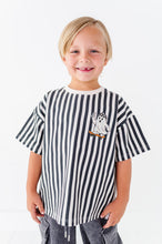 Load image into Gallery viewer, Peace-Out Ghost | Stripes Boxy Tee