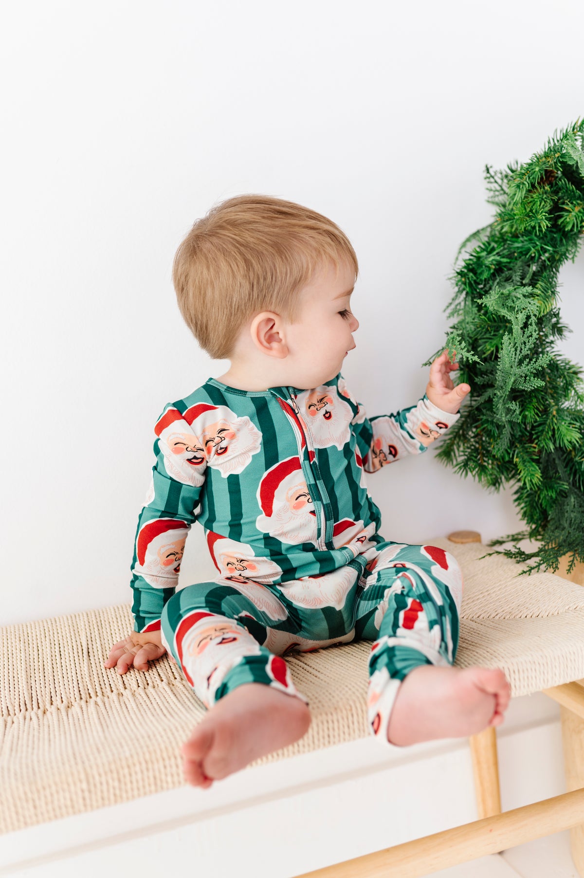 GREEN Santa Stripes | ONE-Piece ZIP