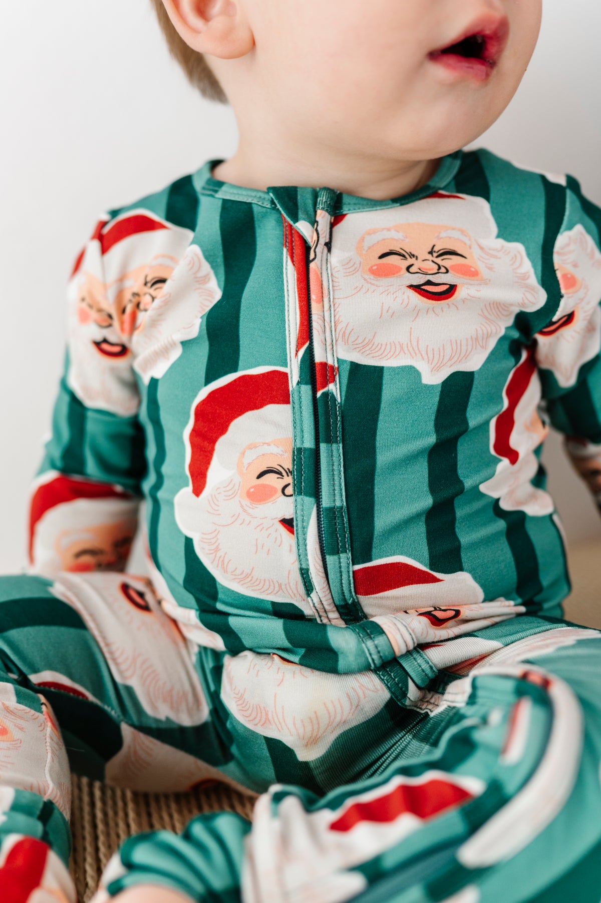 GREEN Santa Stripes | ONE-Piece ZIP