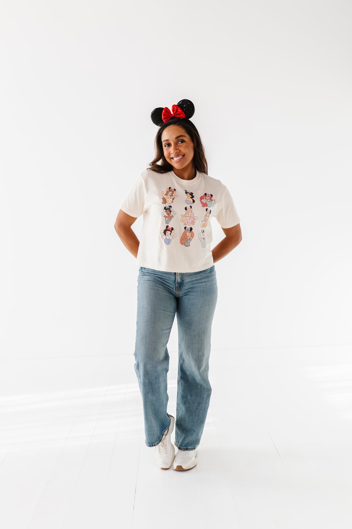 PRINCESSES CROPPED | CREAM ADULT TEE