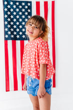 Load image into Gallery viewer, RED Stars | BOXY CROP