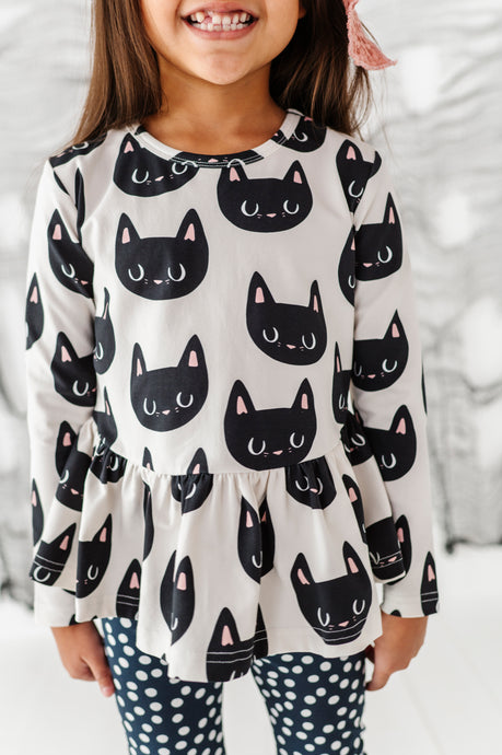 Black Cat | PEPLUM