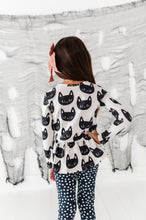 Load image into Gallery viewer, Black Cat | PEPLUM