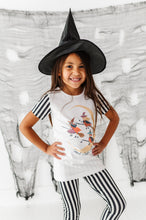 Load image into Gallery viewer, Good Ghouls Club | TEE