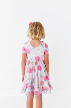 Load image into Gallery viewer, APPLEY | Collared Twirl Dress