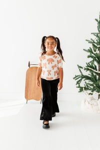 Gingerbread Bow | Scoop Back TEE