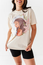 Load image into Gallery viewer, Moana | ADULT tee (CROP + FULL LENGTH HERE)