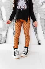 Load image into Gallery viewer, Toast Dotty | (SLIM) LEGGING