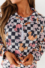 Load image into Gallery viewer, Checkered Minnie Pumpkins | (ADULT) 1/4th ZIP