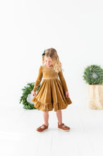 Load image into Gallery viewer, Carmel | Velvet Bow Back Dress