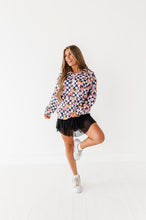 Load image into Gallery viewer, Checkered Minnie Pumpkins | (ADULT) 1/4th ZIP