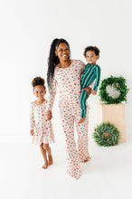 Load image into Gallery viewer, Holly Floral | WOMEN'S Long Sleeve Top