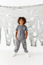 Load image into Gallery viewer, Spooky Vibes | HOODED TEE