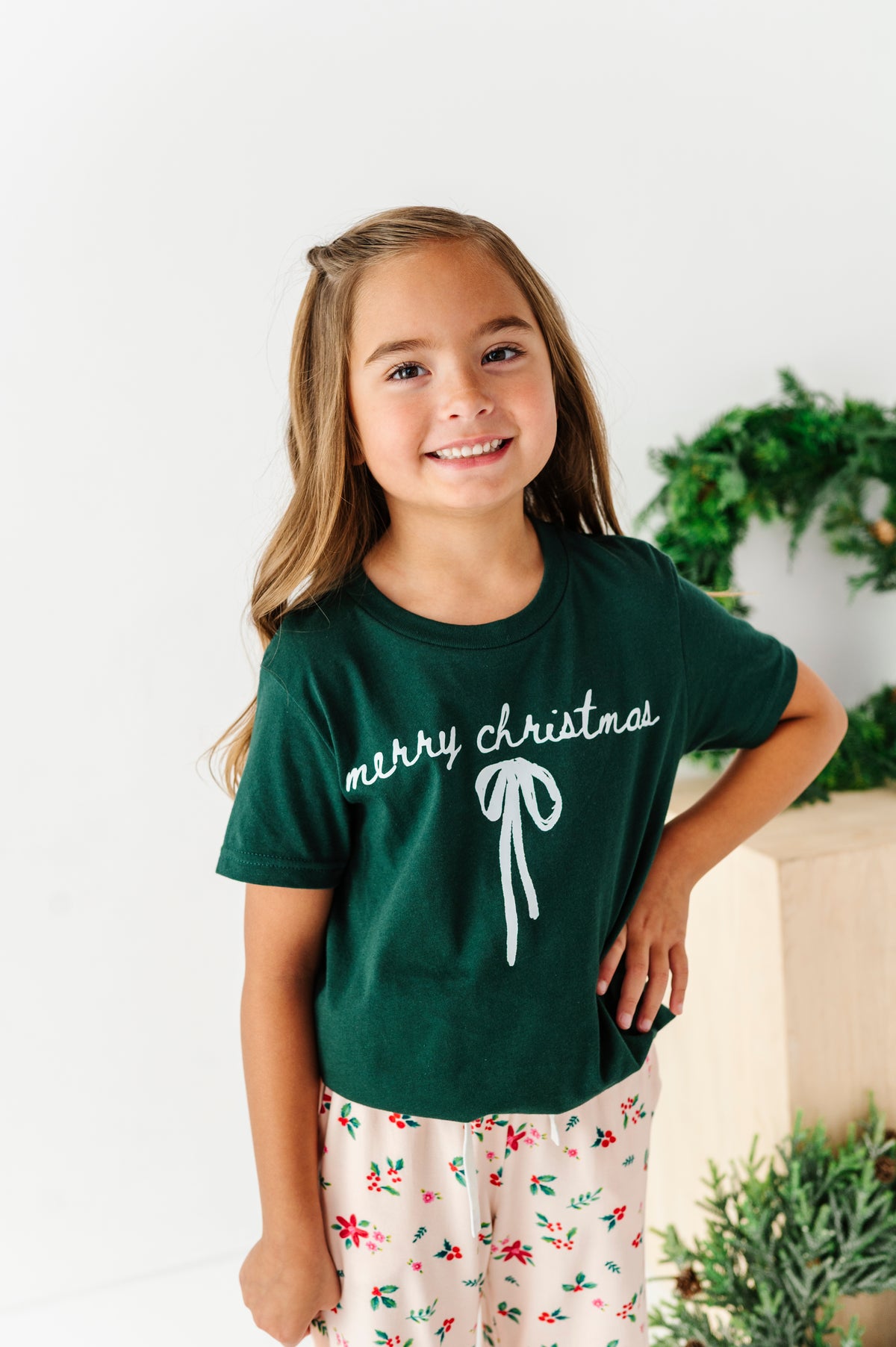 Merry Christmas Bow | (( GREEN )) YOUTH TEE