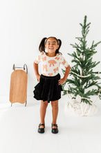 Load image into Gallery viewer, Gingerbread Bow | Scoop Back TEE