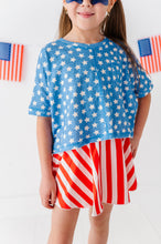 Load image into Gallery viewer, BLUE Stars | BOXY CROP