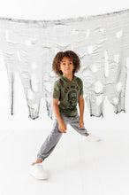 Load image into Gallery viewer, Frankie | HOODED TEE