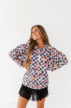 Load image into Gallery viewer, Checkered Minnie Pumpkins | (ADULT) 1/4th ZIP